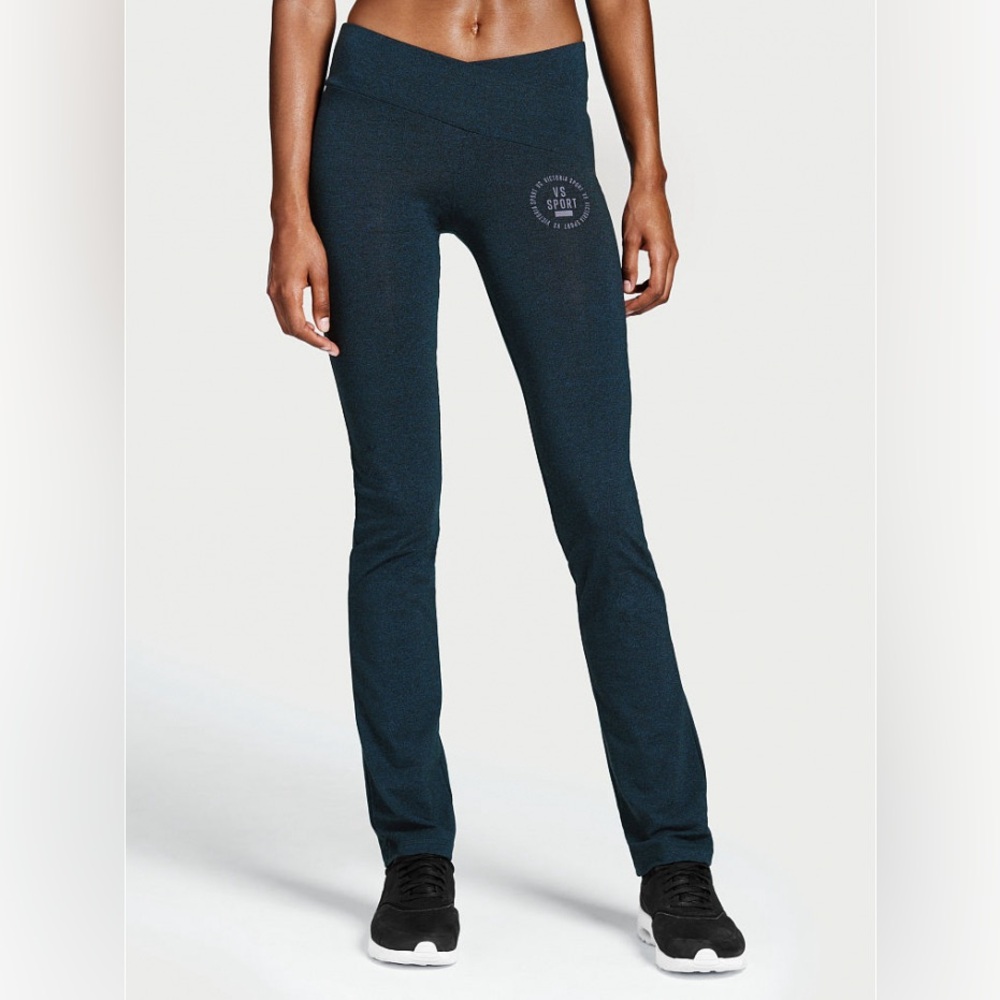 VICTORIA’S SECRET SPORT WOMEN’S EVERYWHERE CROSSOVER SLIM BOOT PANT NAVY BLUE